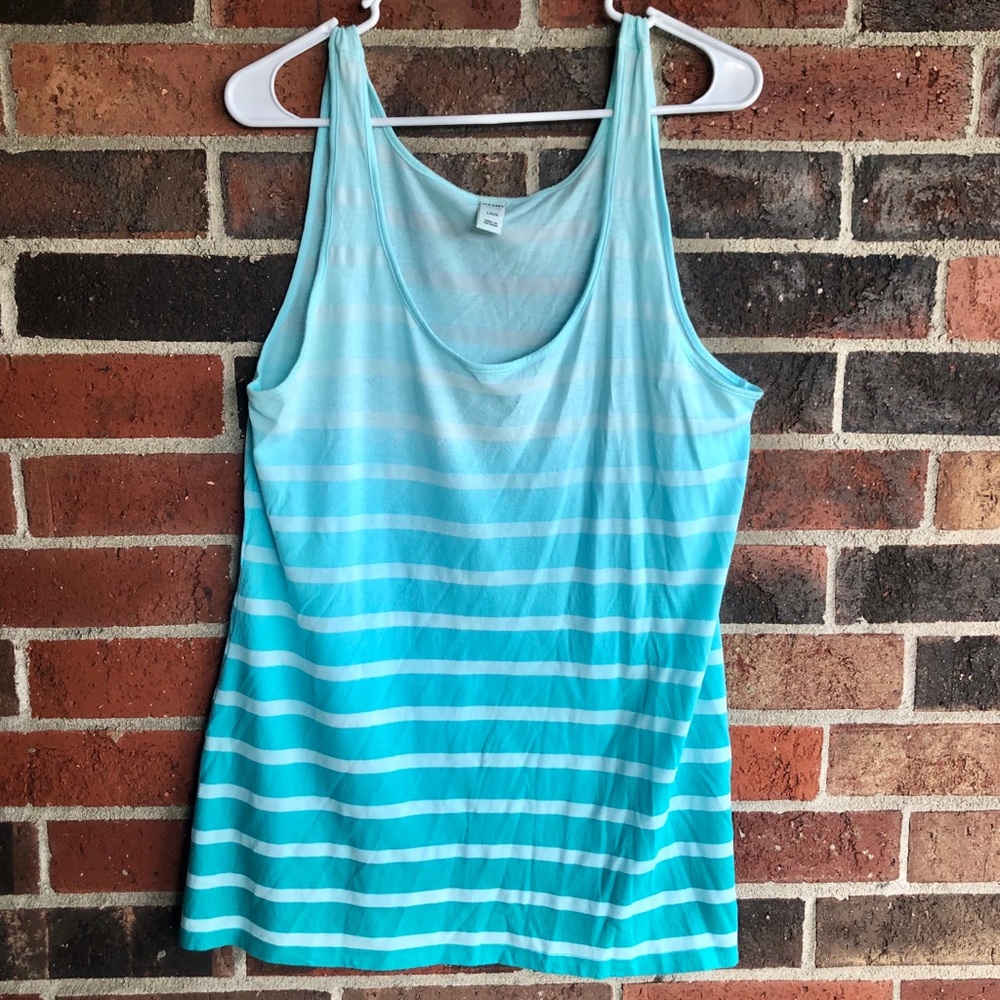 🦋 Old Navy Tank 🦋